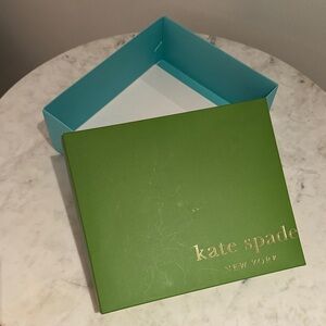 ate Spade accessory  gift box, aqua and green, large